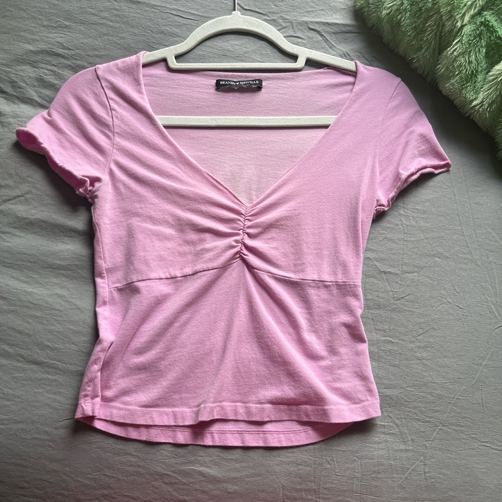 Pink cropped Brandy Melville tee